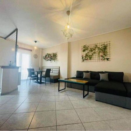 Relaxing 2 Bdr Apartment Ioannina Exterior photo